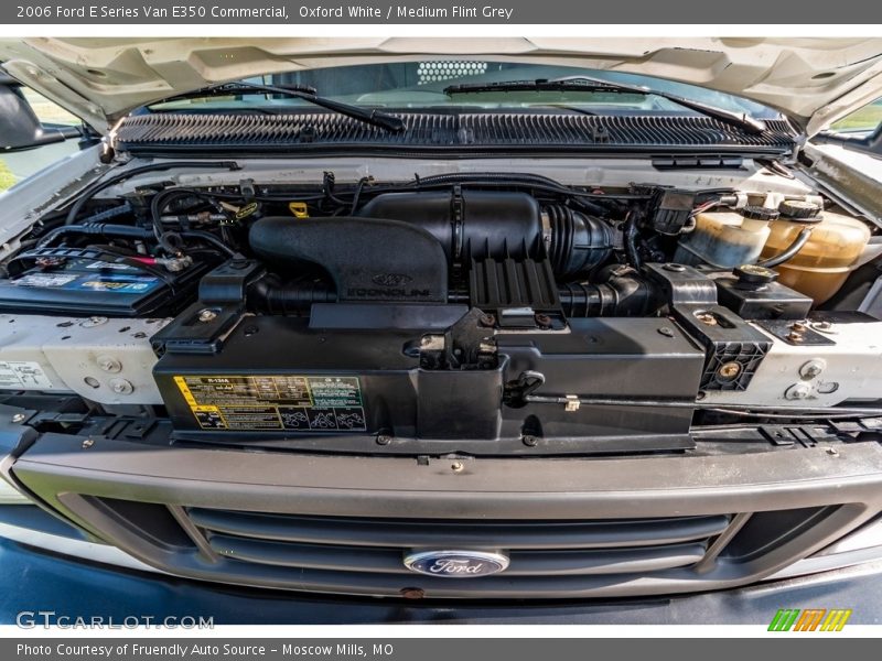 Oxford White / Medium Flint Grey 2006 Ford E Series Van E350 Commercial