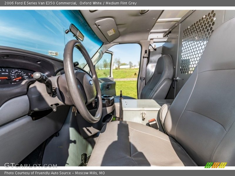 Oxford White / Medium Flint Grey 2006 Ford E Series Van E350 Commercial