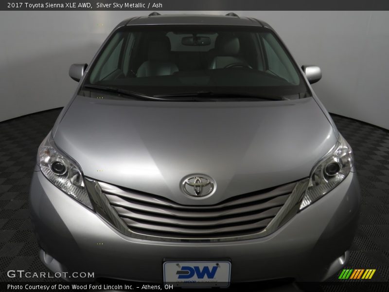 Silver Sky Metallic / Ash 2017 Toyota Sienna XLE AWD