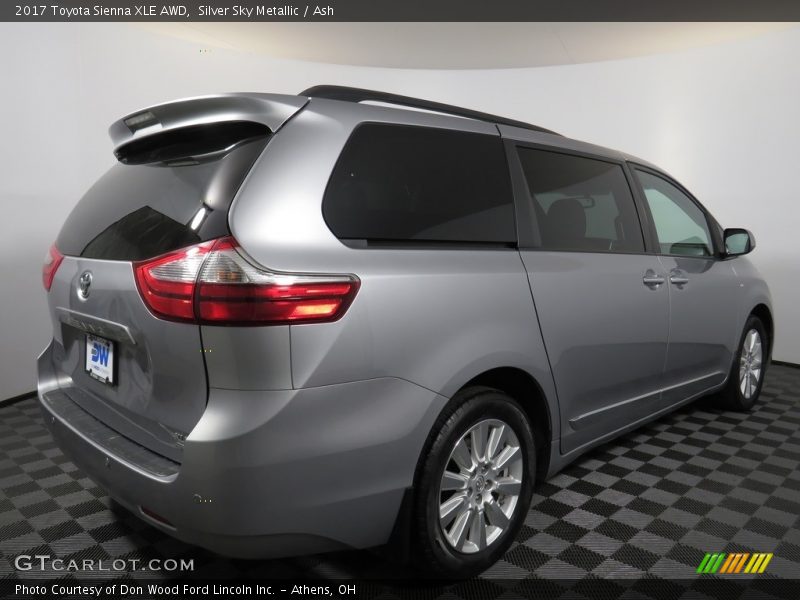 Silver Sky Metallic / Ash 2017 Toyota Sienna XLE AWD