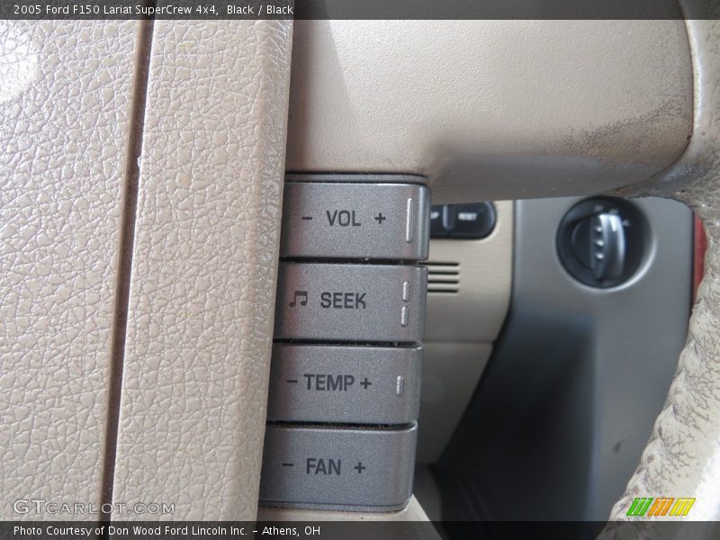 Black / Black 2005 Ford F150 Lariat SuperCrew 4x4