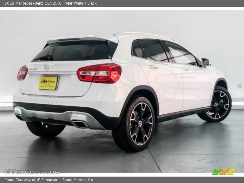 Polar White / Black 2019 Mercedes-Benz GLA 250