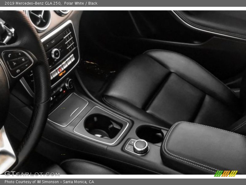 Polar White / Black 2019 Mercedes-Benz GLA 250