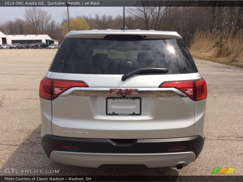 Quicksilver Metallic / Jet Black 2019 GMC Acadia SLE