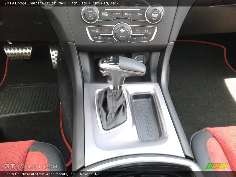 Pitch Black / Ruby Red/Black 2019 Dodge Charger R/T Scat Pack