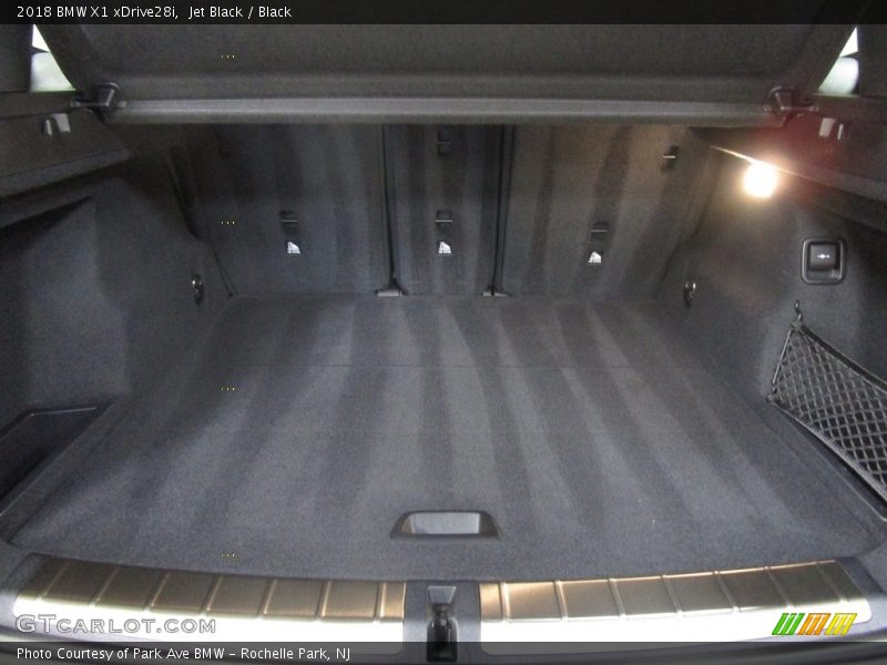 Jet Black / Black 2018 BMW X1 xDrive28i