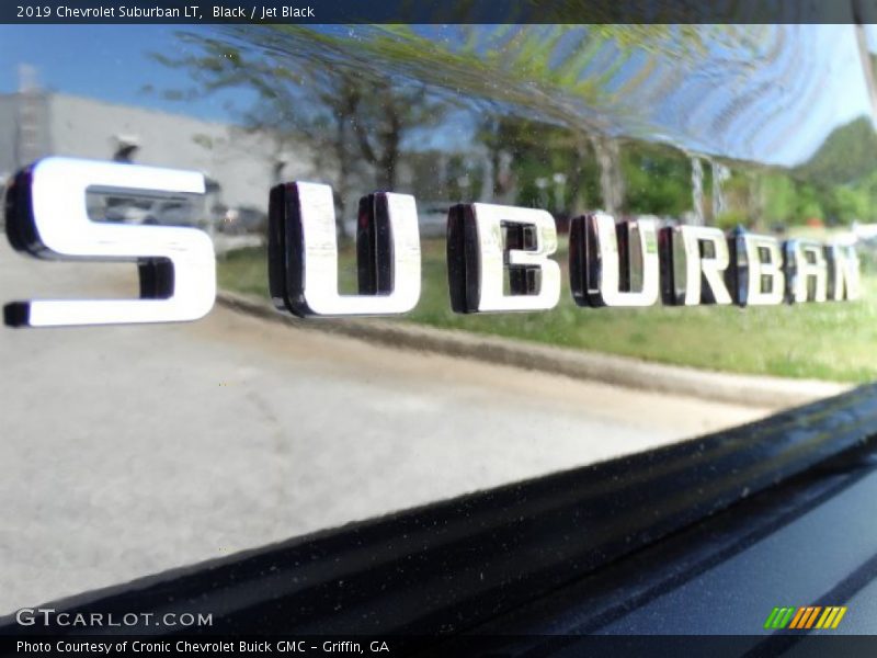 Black / Jet Black 2019 Chevrolet Suburban LT