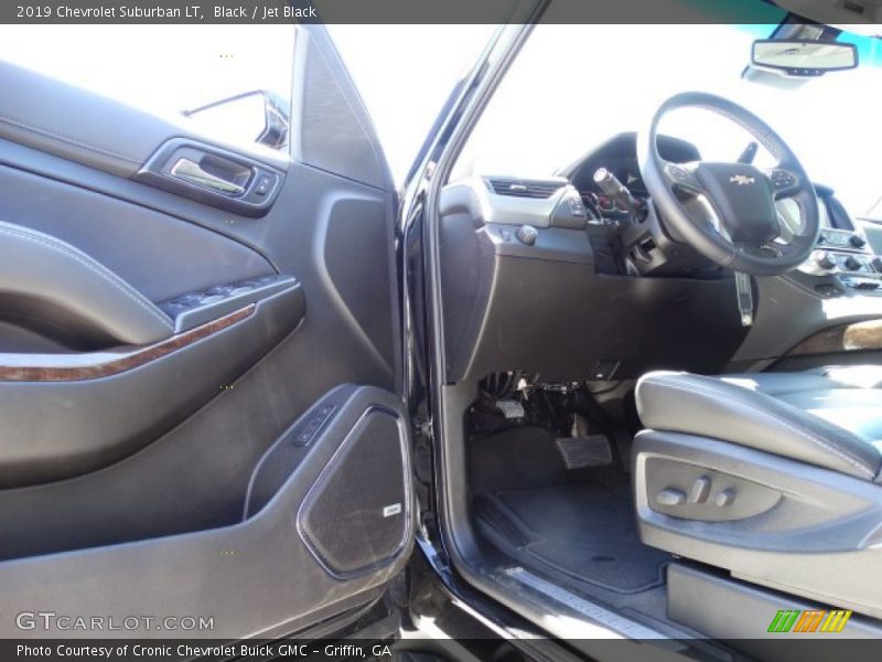 Black / Jet Black 2019 Chevrolet Suburban LT
