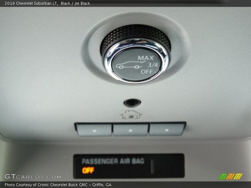 Black / Jet Black 2019 Chevrolet Suburban LT