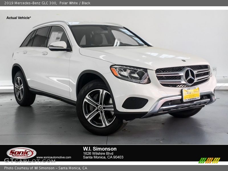 Polar White / Black 2019 Mercedes-Benz GLC 300