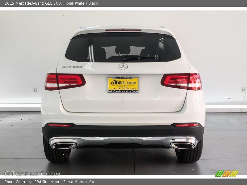 Polar White / Black 2019 Mercedes-Benz GLC 300