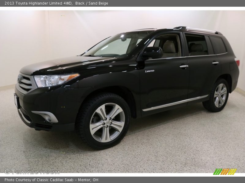 Black / Sand Beige 2013 Toyota Highlander Limited 4WD