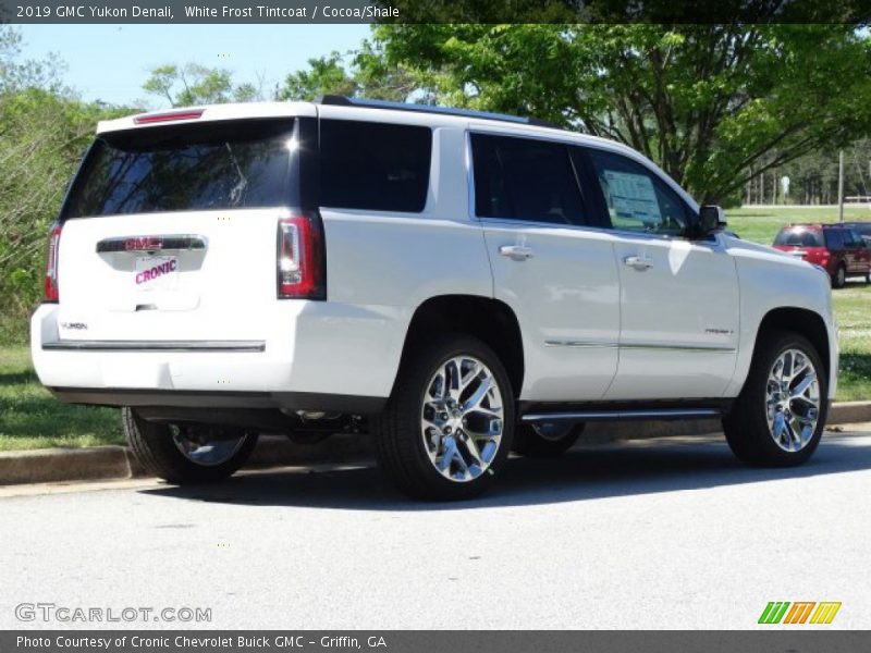 White Frost Tintcoat / Cocoa/Shale 2019 GMC Yukon Denali