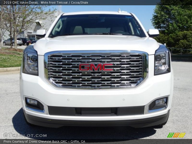 White Frost Tintcoat / Cocoa/Shale 2019 GMC Yukon Denali