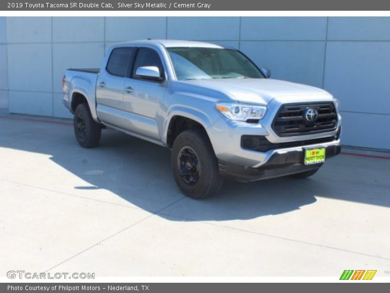 Front 3/4 View of 2019 Tacoma SR Double Cab