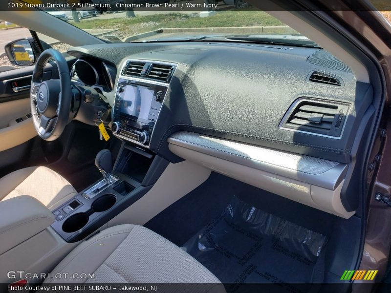 Cinnamon Brown Pearl / Warm Ivory 2019 Subaru Outback 2.5i Premium