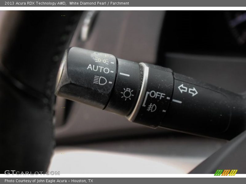 White Diamond Pearl / Parchment 2013 Acura RDX Technology AWD