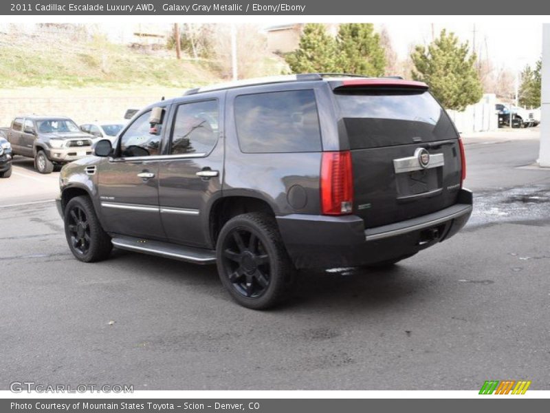 Galaxy Gray Metallic / Ebony/Ebony 2011 Cadillac Escalade Luxury AWD