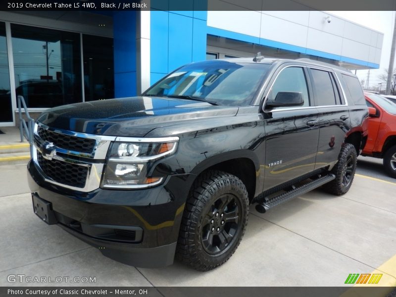 Black / Jet Black 2019 Chevrolet Tahoe LS 4WD