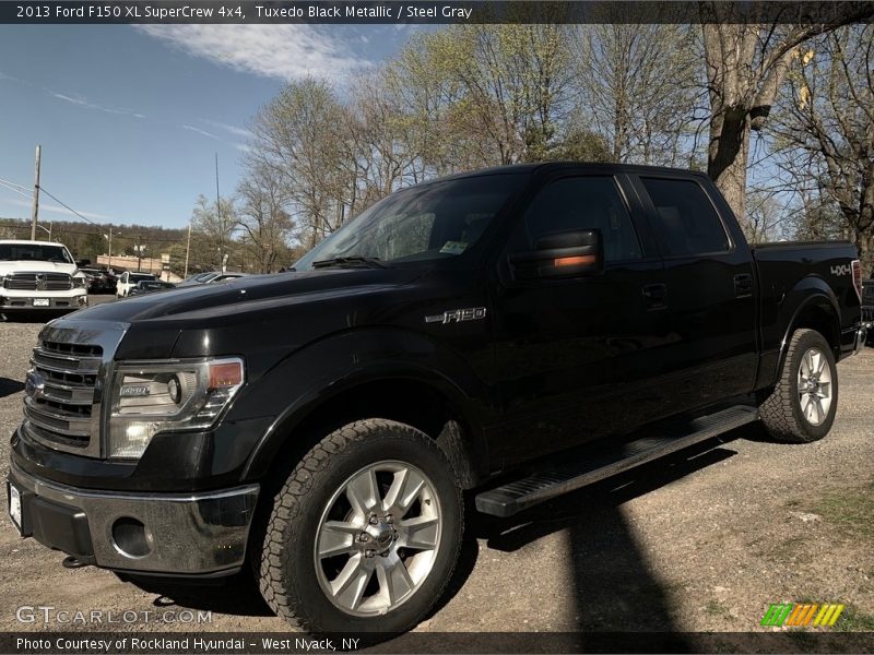 Tuxedo Black Metallic / Steel Gray 2013 Ford F150 XL SuperCrew 4x4