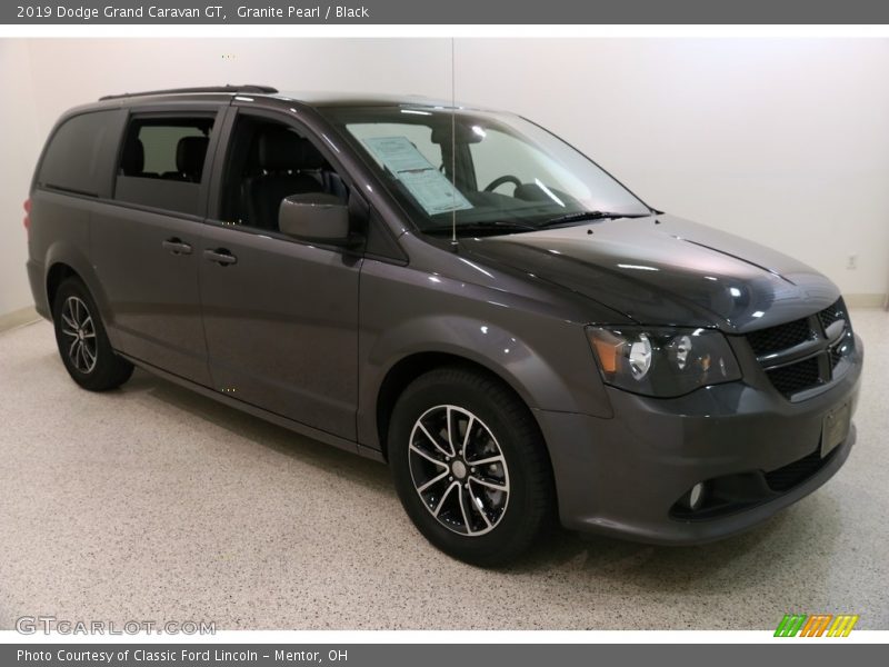 Granite Pearl / Black 2019 Dodge Grand Caravan GT