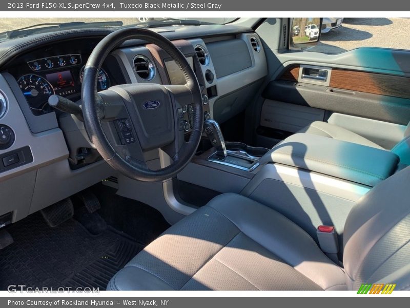Tuxedo Black Metallic / Steel Gray 2013 Ford F150 XL SuperCrew 4x4