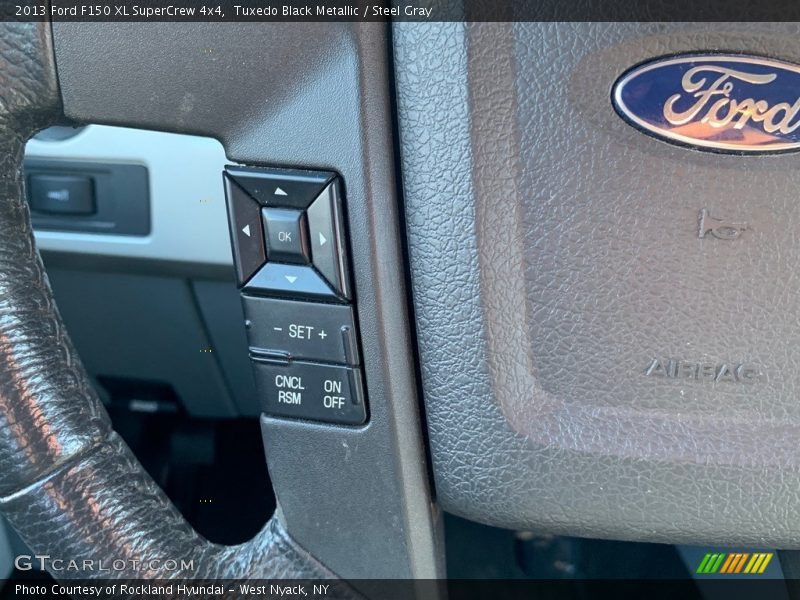 Tuxedo Black Metallic / Steel Gray 2013 Ford F150 XL SuperCrew 4x4