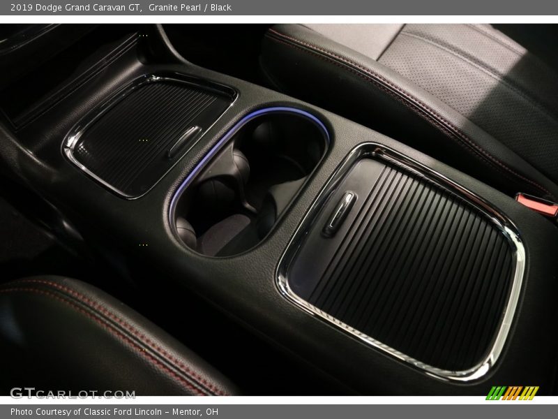 Granite Pearl / Black 2019 Dodge Grand Caravan GT