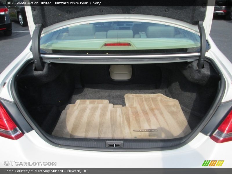 Blizzard White Pearl / Ivory 2007 Toyota Avalon Limited