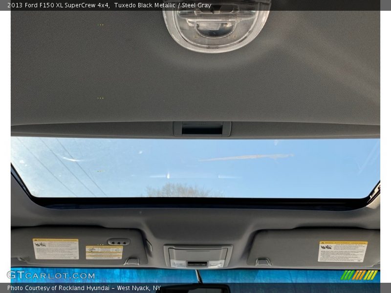 Tuxedo Black Metallic / Steel Gray 2013 Ford F150 XL SuperCrew 4x4