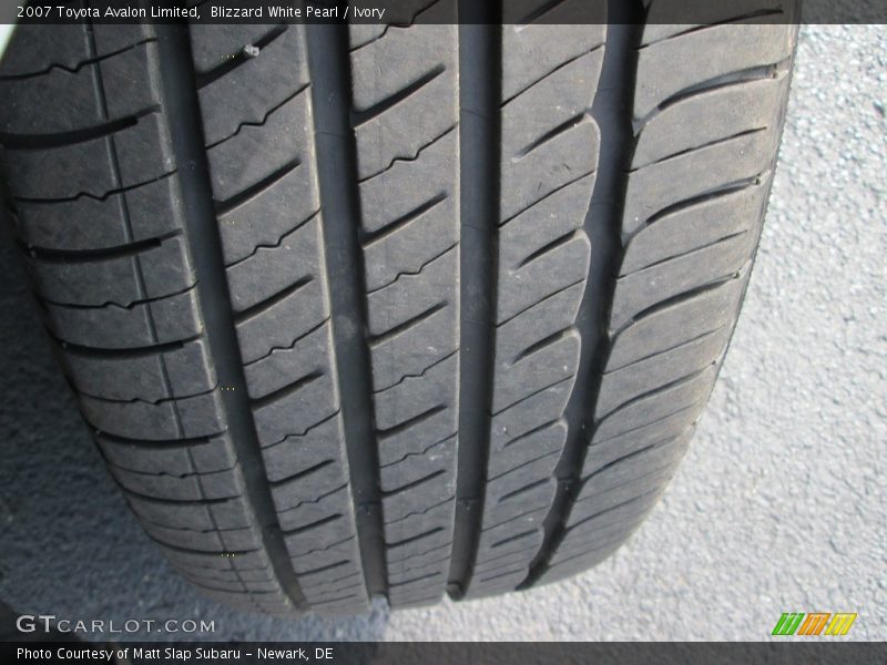 Blizzard White Pearl / Ivory 2007 Toyota Avalon Limited