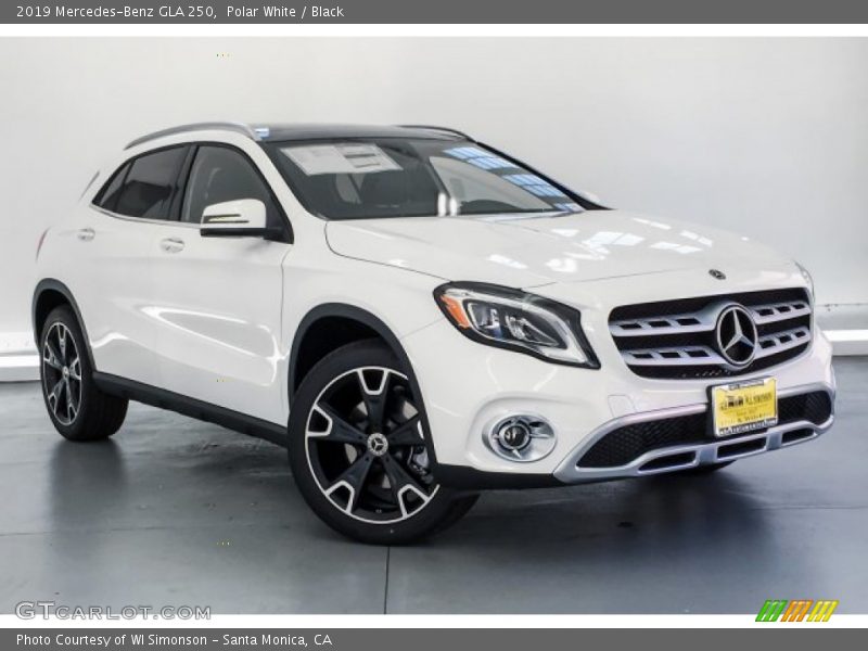 Polar White / Black 2019 Mercedes-Benz GLA 250