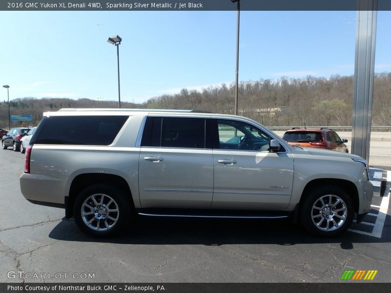 Sparkling Silver Metallic / Jet Black 2016 GMC Yukon XL Denali 4WD