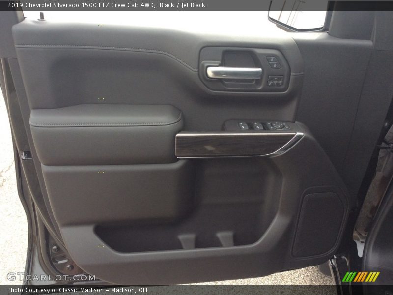 Black / Jet Black 2019 Chevrolet Silverado 1500 LTZ Crew Cab 4WD
