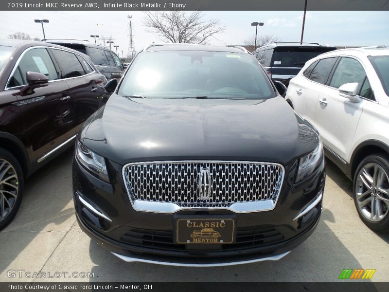 Infinite Black Metallic / Ebony 2019 Lincoln MKC Reserve AWD