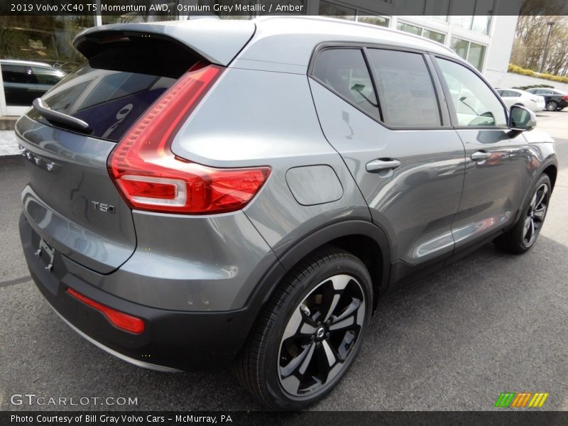 Osmium Grey Metallic / Amber 2019 Volvo XC40 T5 Momentum AWD