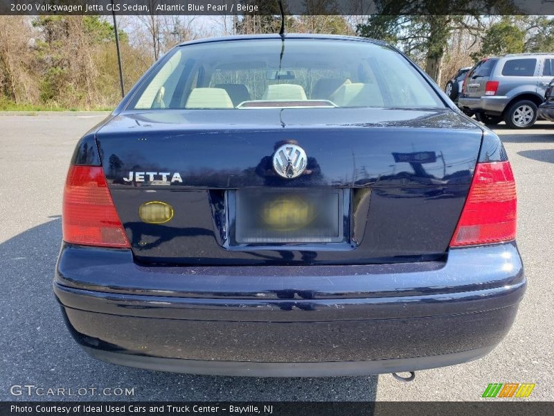 Atlantic Blue Pearl / Beige 2000 Volkswagen Jetta GLS Sedan