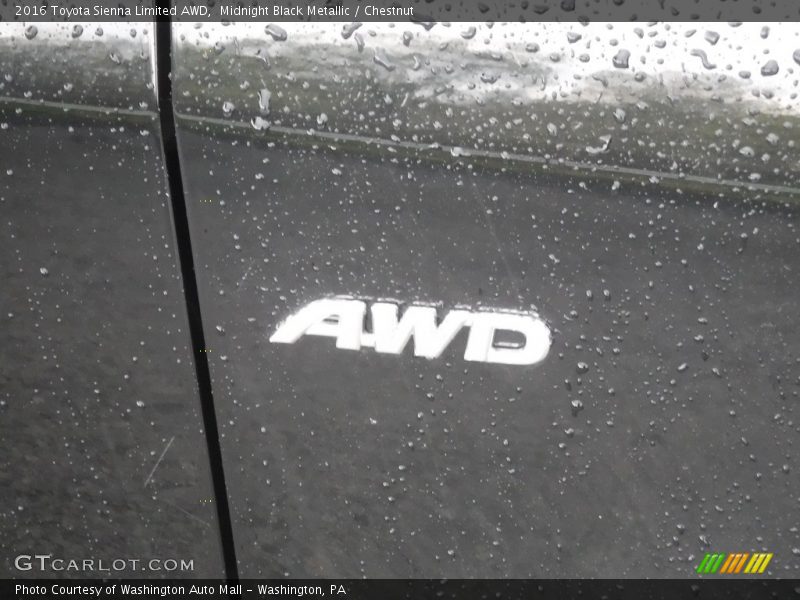 Midnight Black Metallic / Chestnut 2016 Toyota Sienna Limited AWD