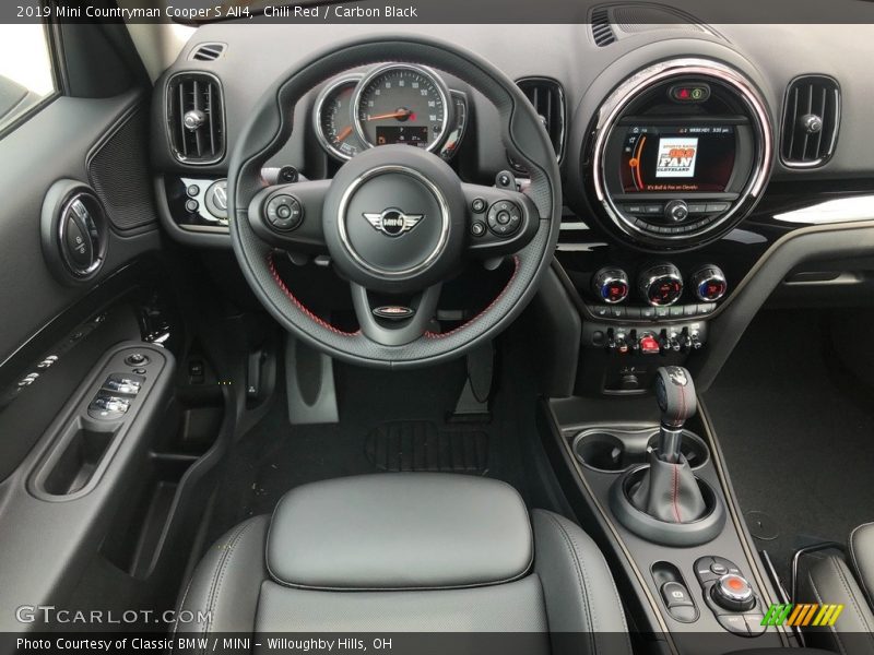 Chili Red / Carbon Black 2019 Mini Countryman Cooper S All4