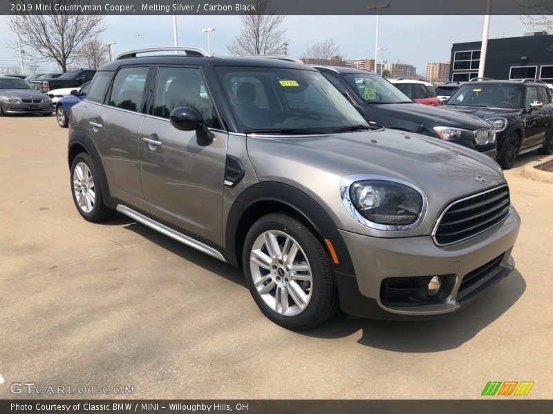 Front 3/4 View of 2019 Countryman Cooper