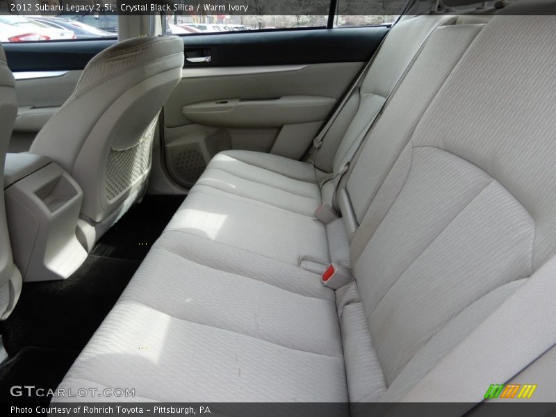 Crystal Black Silica / Warm Ivory 2012 Subaru Legacy 2.5i
