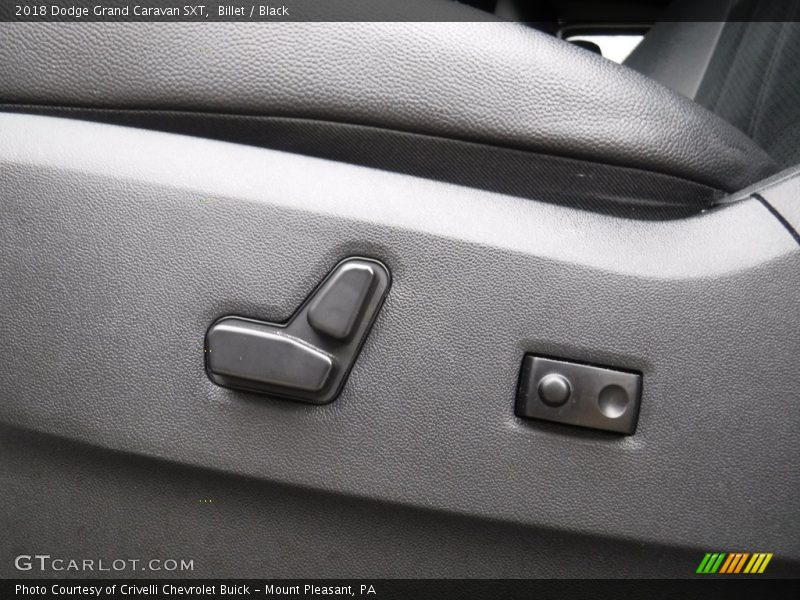 Billet / Black 2018 Dodge Grand Caravan SXT