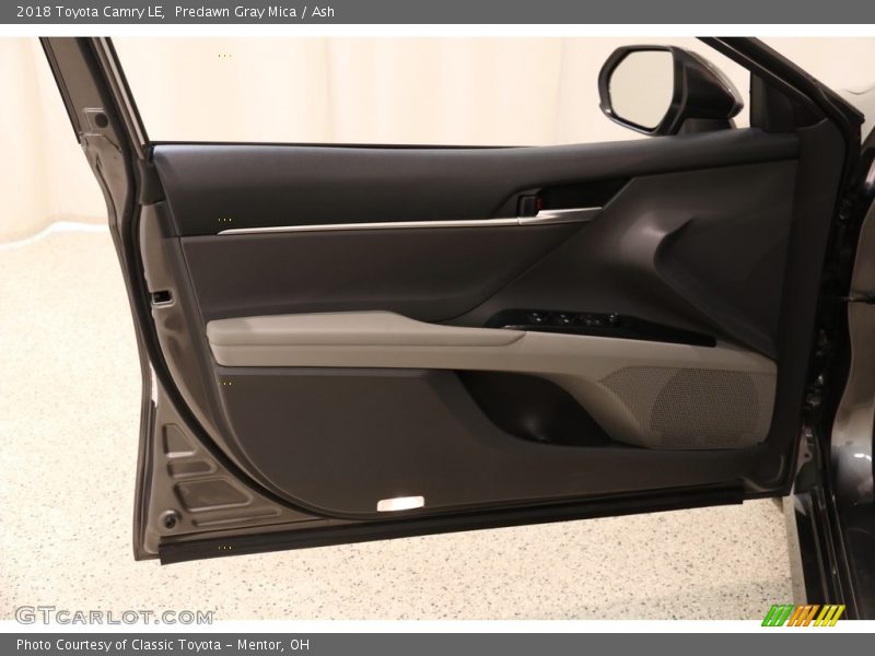 Door Panel of 2018 Camry LE