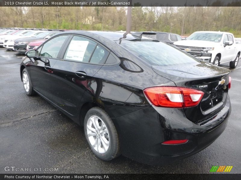 Mosaic Black Metallic / Jet Black/­Galvanized 2019 Chevrolet Cruze LS