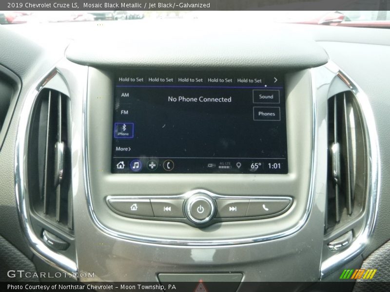 Mosaic Black Metallic / Jet Black/­Galvanized 2019 Chevrolet Cruze LS