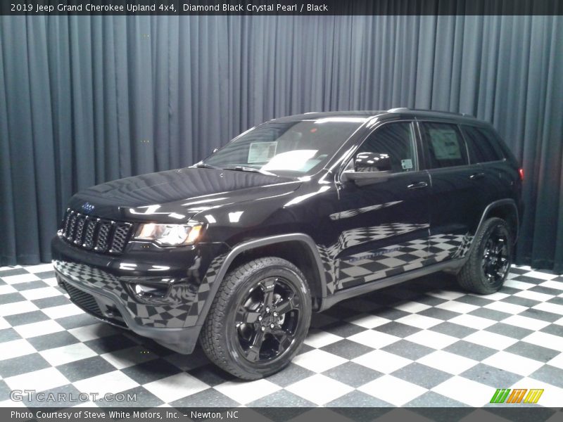 Diamond Black Crystal Pearl / Black 2019 Jeep Grand Cherokee Upland 4x4