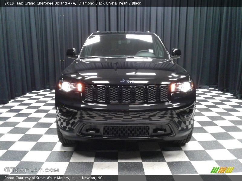 Diamond Black Crystal Pearl / Black 2019 Jeep Grand Cherokee Upland 4x4