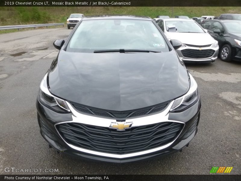 Mosaic Black Metallic / Jet Black/­Galvanized 2019 Chevrolet Cruze LT