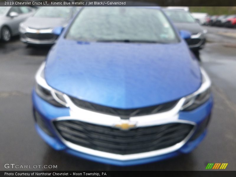 Kinetic Blue Metallic / Jet Black/­Galvanized 2019 Chevrolet Cruze LT