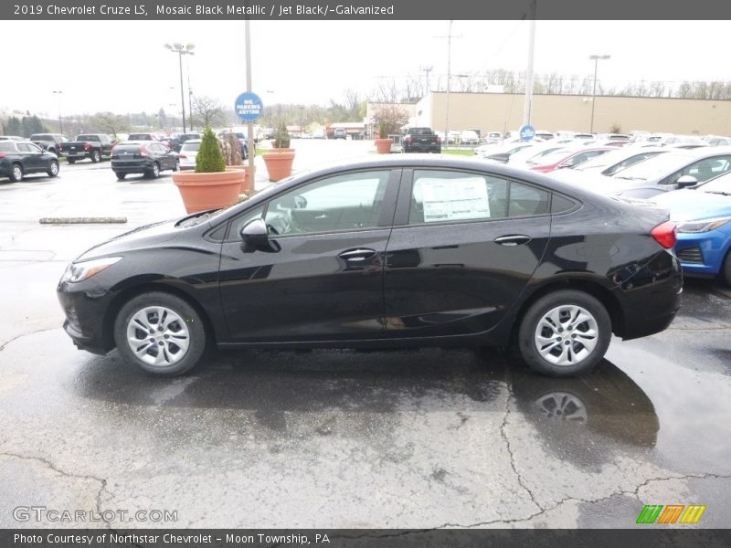 Mosaic Black Metallic / Jet Black/­Galvanized 2019 Chevrolet Cruze LS